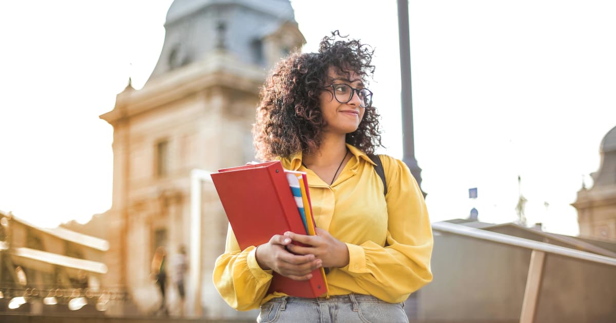 Dr. Michael Lebow Launches $1,000 Scholarship for Aspiring Healthcare Professionals