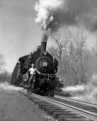 Historic Steam Locomotive Operation at St. Elizabeth's Hospital Preserved Through Renowned Photographer's Lens