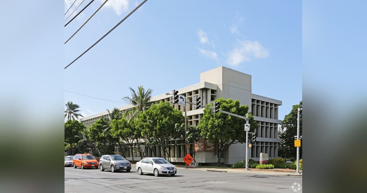 Hawaii Commercial Real Estate Pricing: Why Similar Buildings Trade at Different Cap Rates