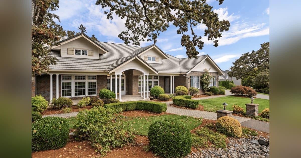 Beaverton Luxury Buyers Prioritize Quality, Technology, Privacy, and Space in 2026