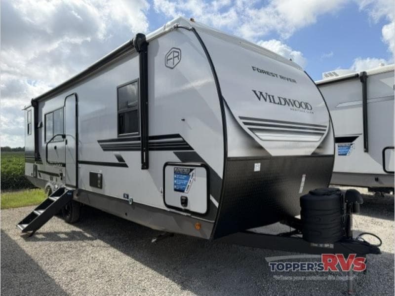 Topper's RVs Expands Heritage Glen Camper Inventory with New Ultra-Lite Travel Trailers