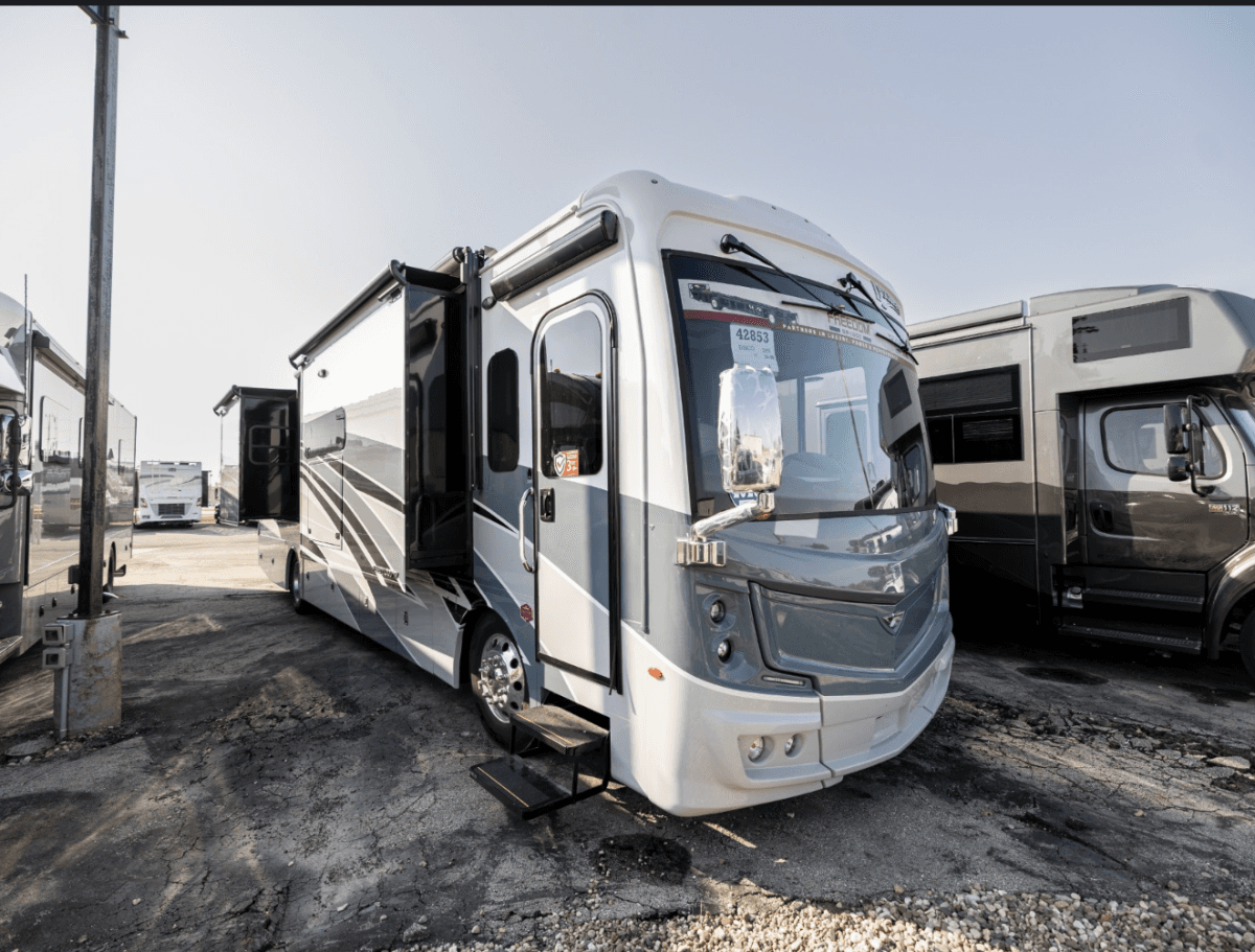 McKee RV Expands Thor Motor Coach Availability and Service Support in Midwest Region