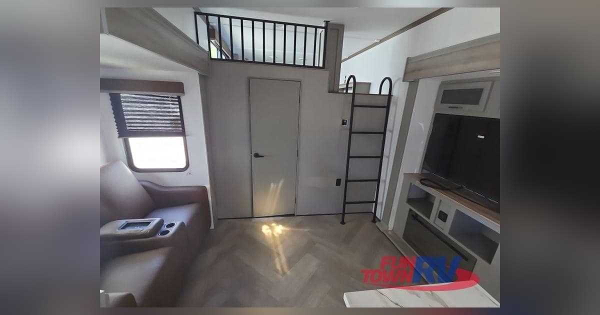 Larry's RV LLC Highlights 2-Bedroom Fifth Wheels and Loft Campers to Meet Growing Demand for Family-Friendly RVs