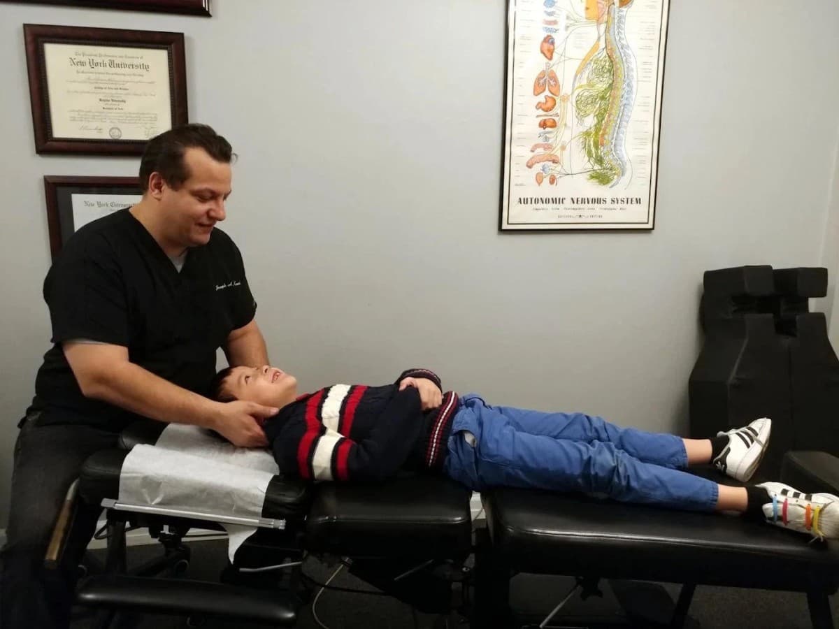 Cucci Chiropractic Marks 25 Years, Adds Spanish-Language Intake Forms