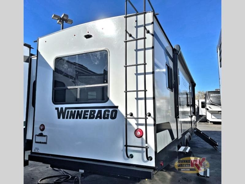 Johnnie Walker RV Expands Travel Trailer Inventory in Las Vegas to Meet Growing Nevada Demand