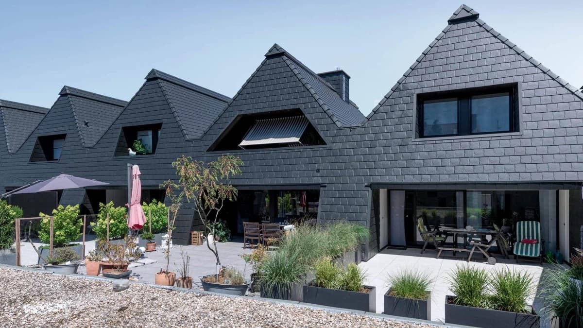 Interlock Roofing Expands into Metal Siding with Aluminum Wall Cladding Debut in Whistler Custom Homes