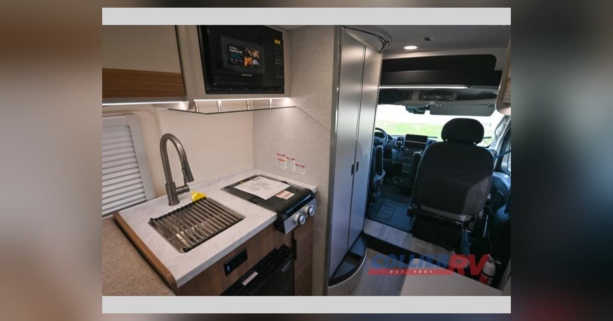 Collier RV Updates Illinois Inventory as Compact Class B Motorhomes Gain Ground With Couples and Solo Travelers