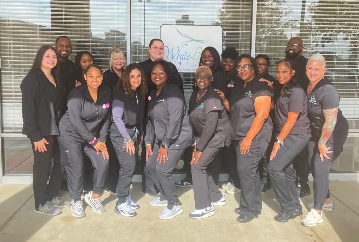White Brown Smiles Reaches 18,000 Treated Patients, Expands Treatment Menu in Charleston SC