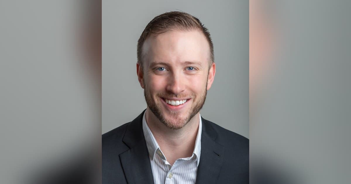 Lakeville Chiropractor Dr. Cody Rodewald Receives 2026 Palmer College 10-Under-10 Award