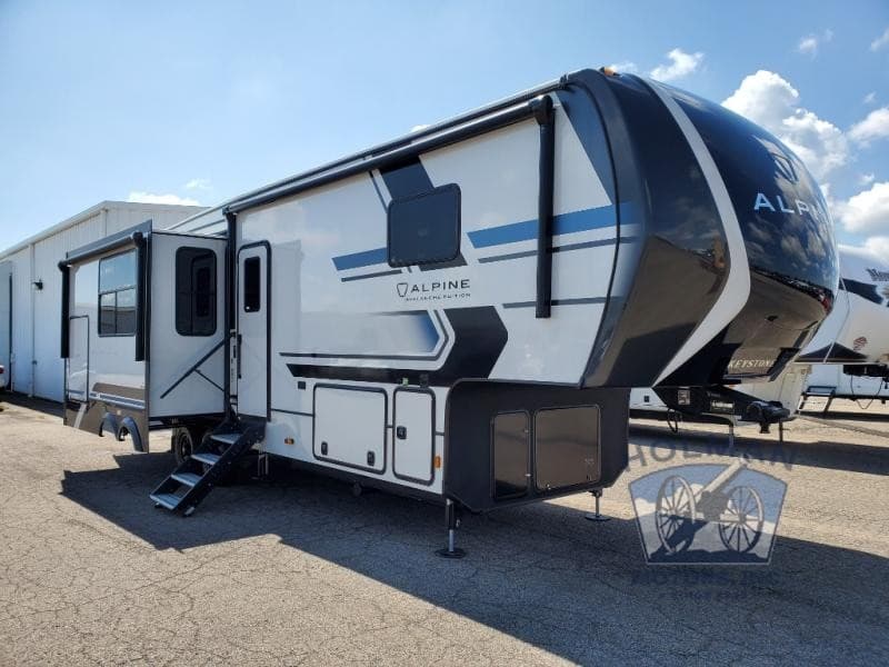 Holman RV Expands Inventory in Batavia, Ohio, Offering More RV Options and Financing Assistance