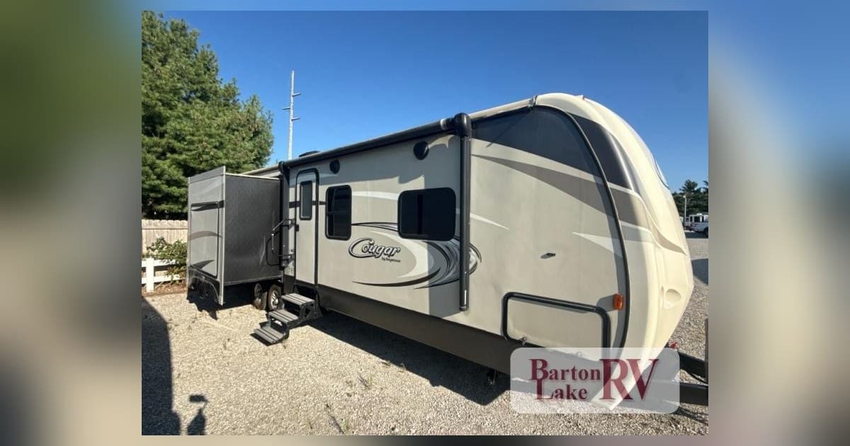 Barton Lake RV Sales Highlights Class A Motorhomes and Fifth Wheels for Indiana Buyers
