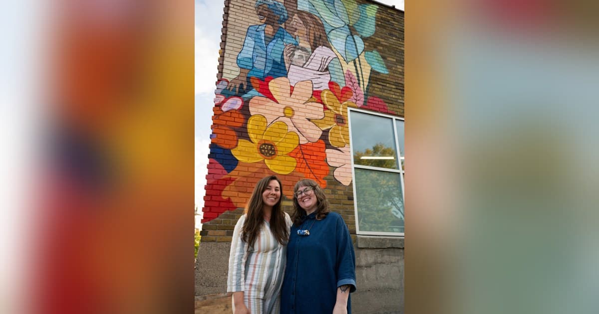 Hope&Plum Unveils Public Mosaic Celebrating Women in St. Paul's Creative Enterprise Zone