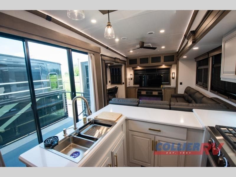 Collier RV Rockford Expands 2025 Inventory with New and Pre-Owned RVs Across Multiple Categories