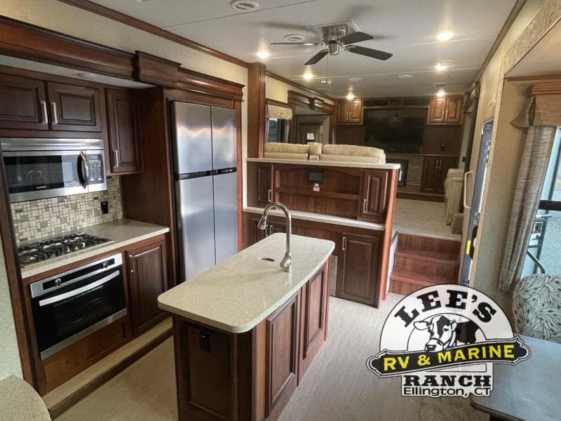 Lee's Auto & RV Ranch Highlights Used RVs for Sale in Connecticut, Catering to Diverse Travel Styles