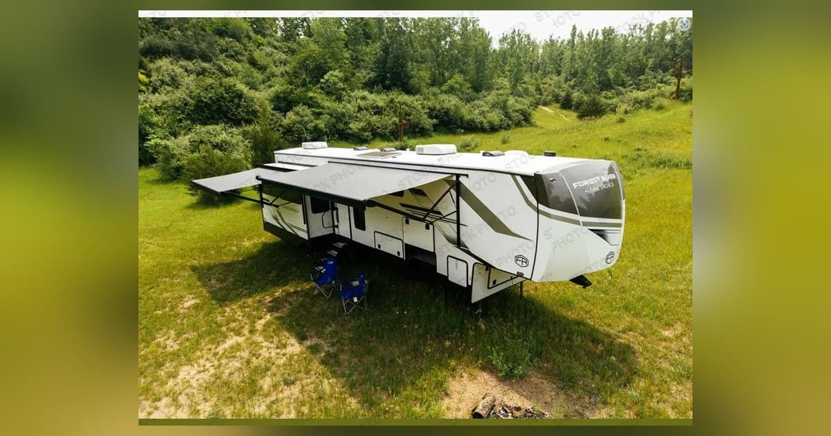 Country Roads RV Center Expands Inventory with 2027 Sandpiper Fifth Wheels and Used Campers in North Carolina
