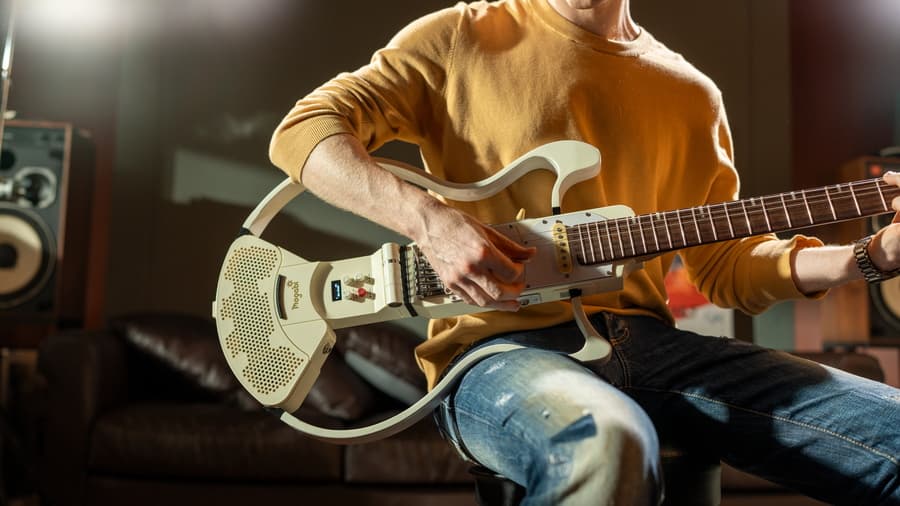 Mogabi V3 Electric Guitar Launches on Kickstarter, Offers Enhanced Features and Portability
