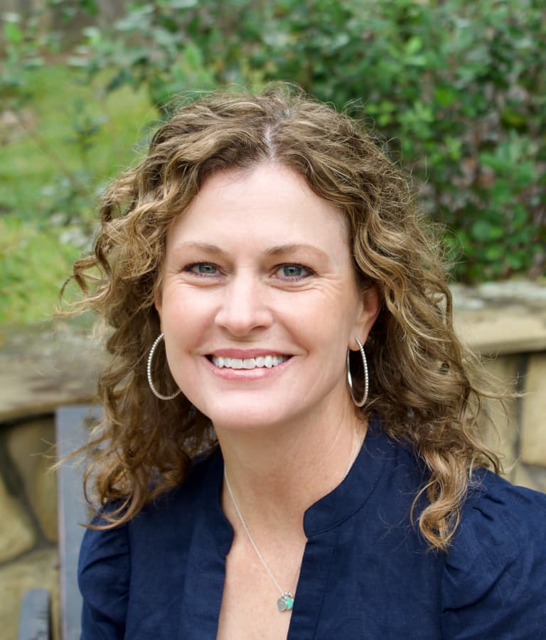 Author Jen Cole Launches New Children's Book Series 'Rooster and Squid'