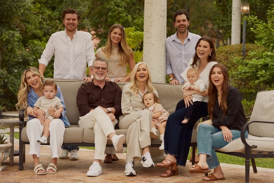 Alessi Family to Launch 7th Season of Popular Podcast 'The Family Business with The Alessis'