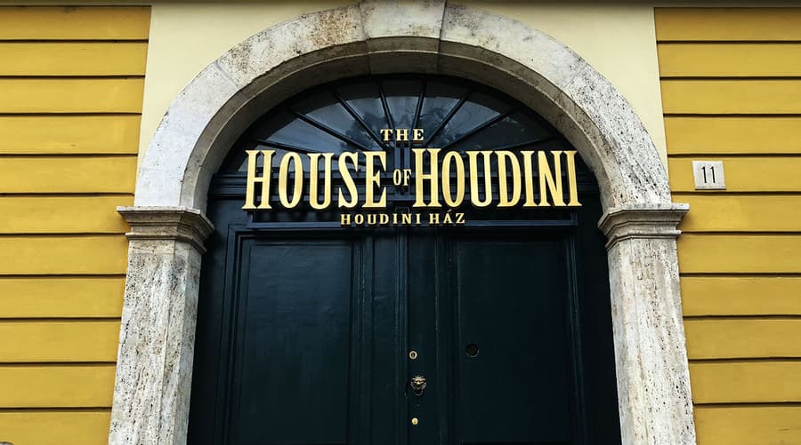 Unauthorized Houdini Show in Italy Faces Legal Action Over Intellectual Property Infringement