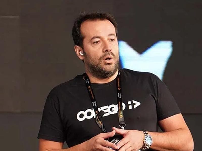 Salvo Castagna Launches Fintex with Innovative IBAN Crypto Ramp