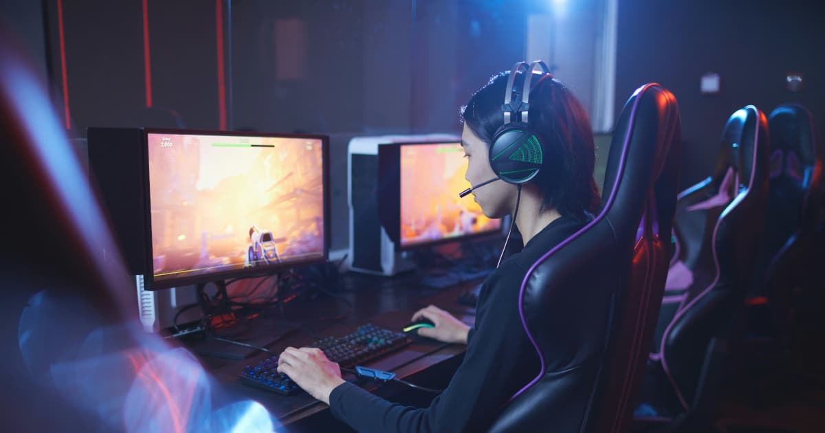 Low-Mileage 1987 Mercedes-Benz 560SL Showcases 1980s Grand Touring Excellence at DFW Car & Toy Museum