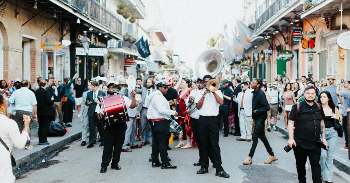 Kadotani Auto Repair: Watsonville's AAA-Certified Shop Offers Comprehensive Vehicle Services