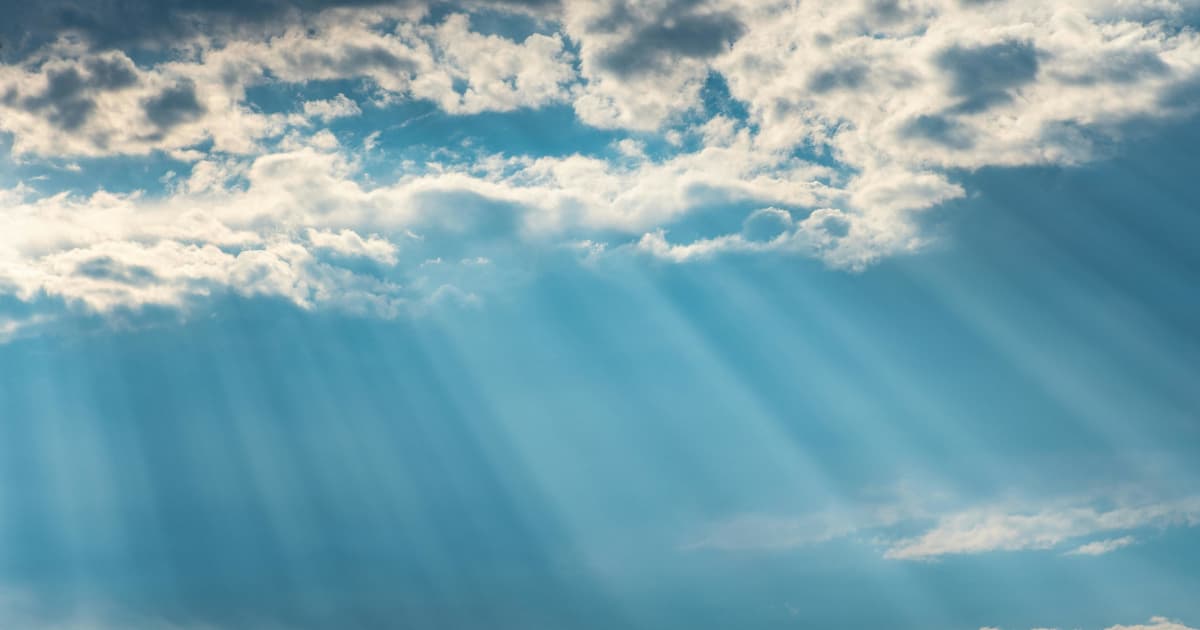 Dallas Author Carlos Olivarez Champions Gratitude and Family Values in Thanksgiving Message