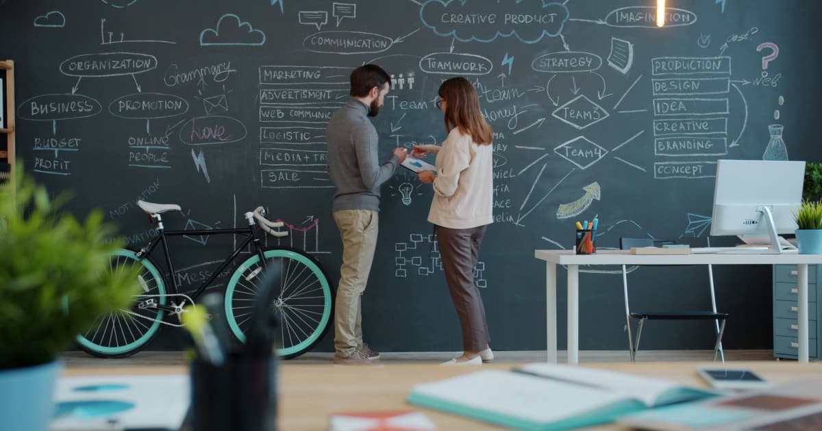 Tiffany Henyard Scholarship Opens National Application Period for Entrepreneurial Students