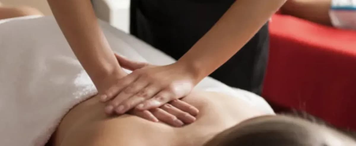 Sarasota Clinic's Manual Therapy Approach Transforms Chronic Pain Treatment