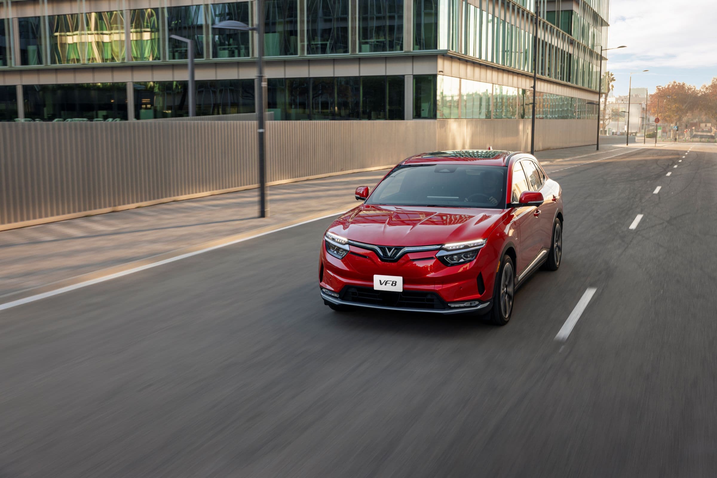 VinFast VF 8 Enters Middle Eastern Market with Innovative Design and Technology