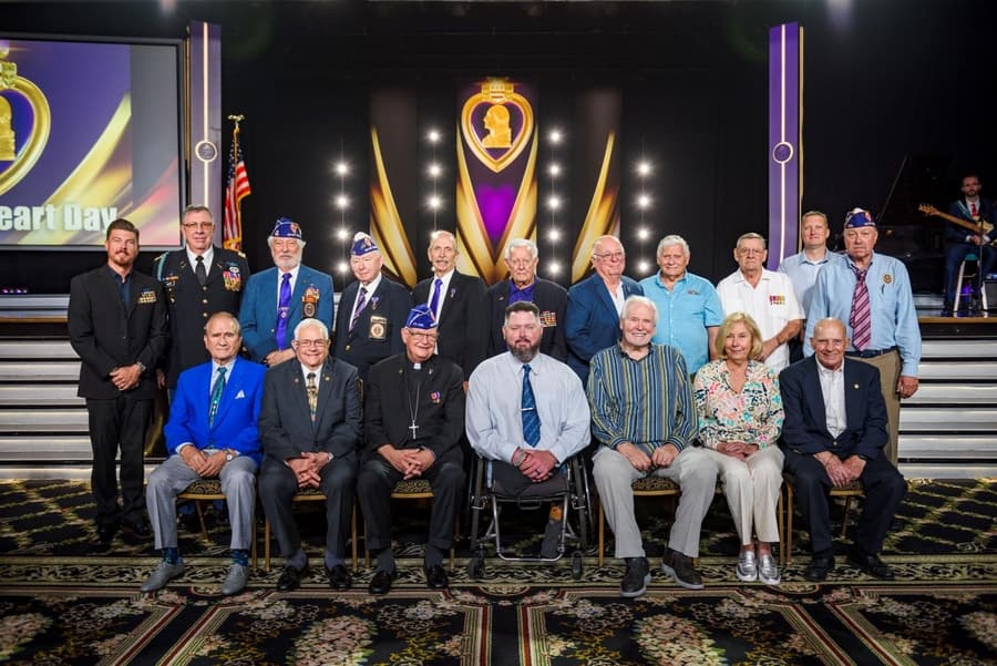 Hundreds Attend CCHR Event in Honor of Purple Heart Day