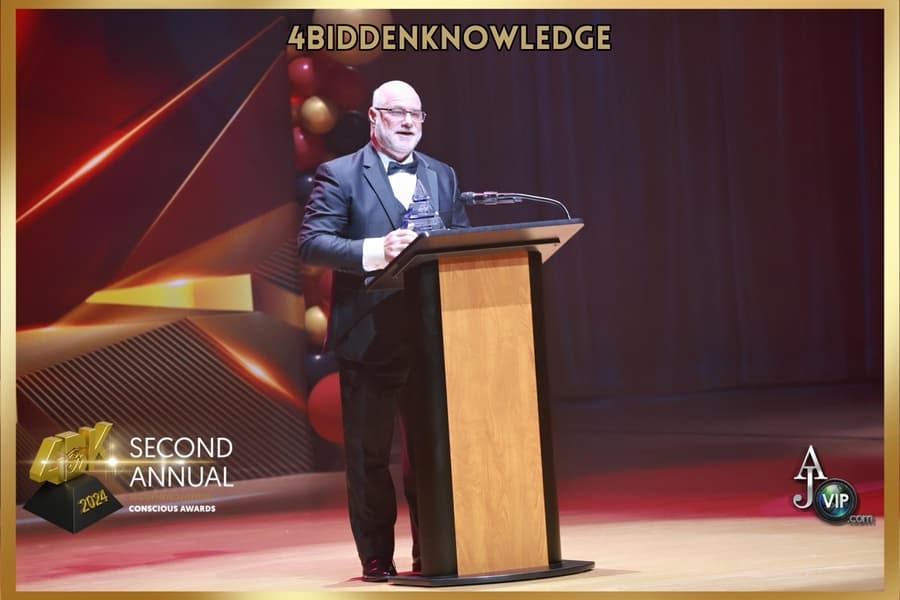 Dr. Patrick Porter Receives 'Health & Wellness' Award at 4BIDDEN Conscious Awards